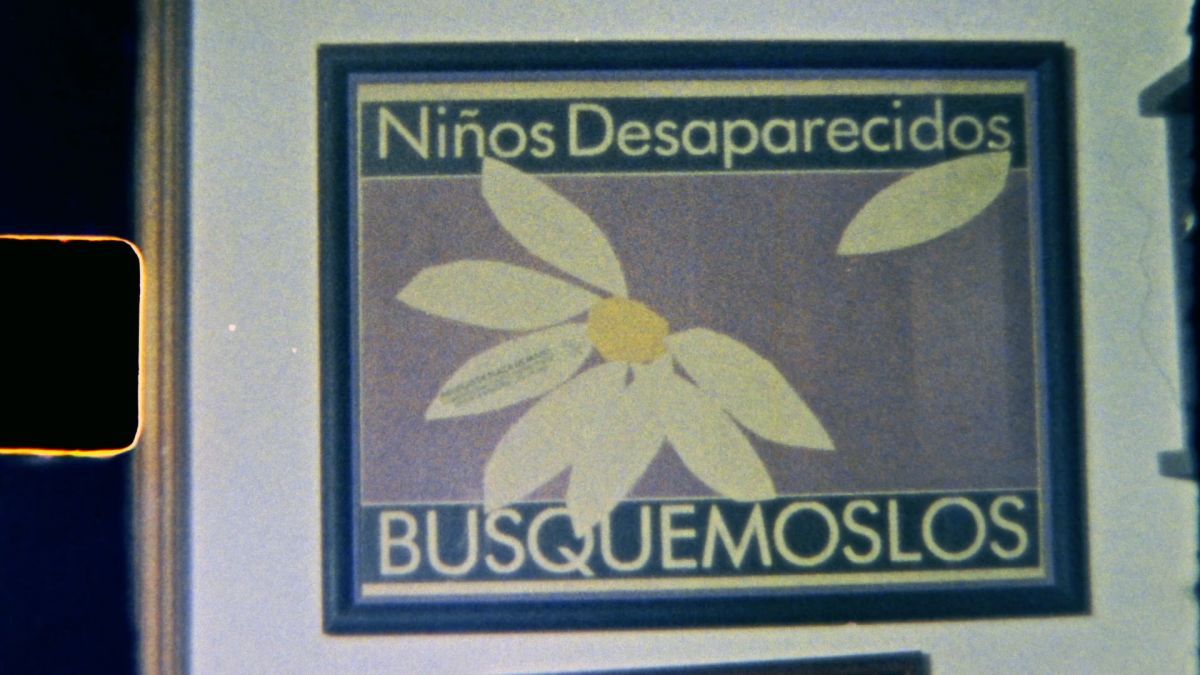 Crítica de "Revelar": Fermín Rivera y la memoria visual de los nietos recuperados