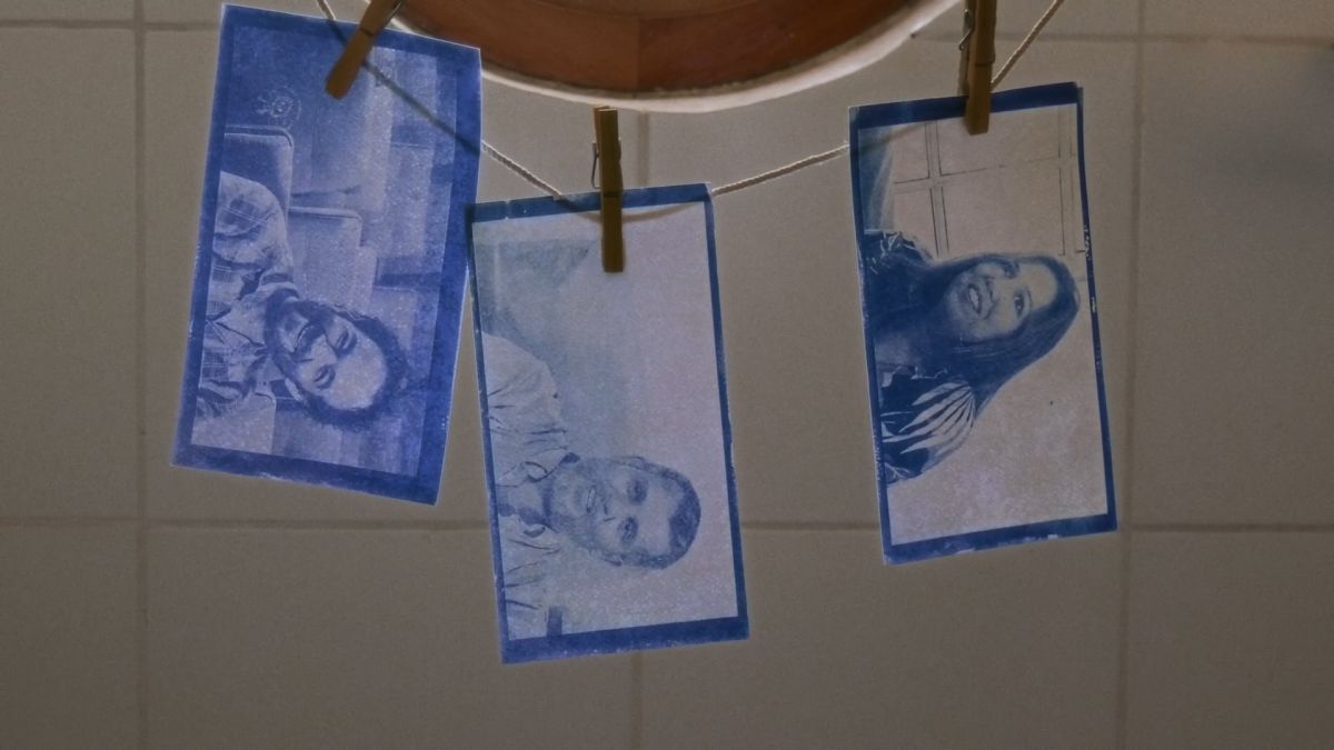 Crítica de "Revelar": Fermín Rivera y la memoria visual de los nietos recuperados