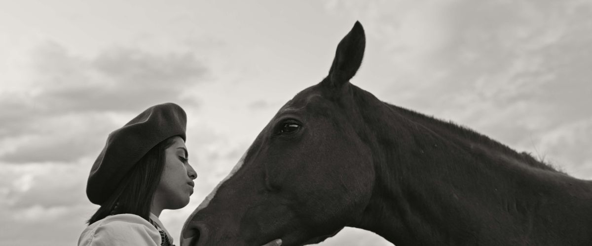 Crítica de "Gaucho Gaucho": Un retrato estilizado de la tradición gaucha