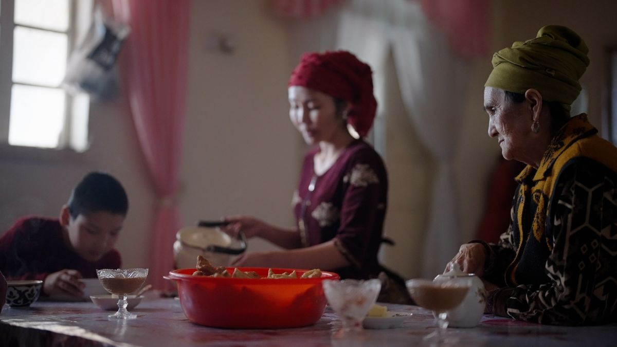 Crítica de "Esperando al mar": El último eco del Mar de Aral