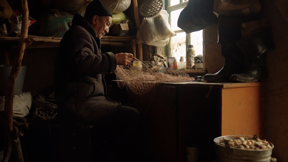 Crítica de "Esperando al mar": El último eco del Mar de Aral