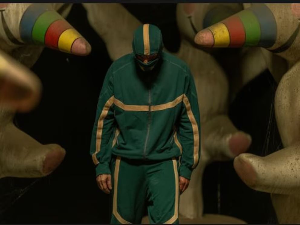 Crítica de "1992": Álex de la Iglesia y un thriller de estilo noventero con altibajos narrativos