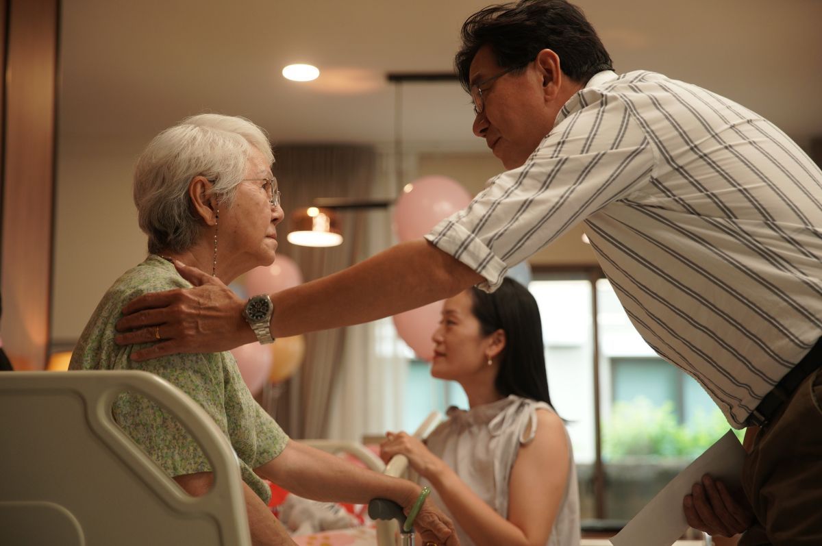 Crítica de “Cómo ganar millones antes de que muera la abuela”: Un emotivo melodrama al estilo Koreeda