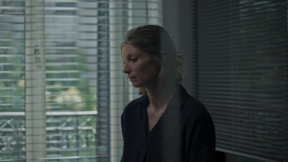 Crítica de "La Restauración": Un viaje introspectivo entre arte, tiempo y memoria