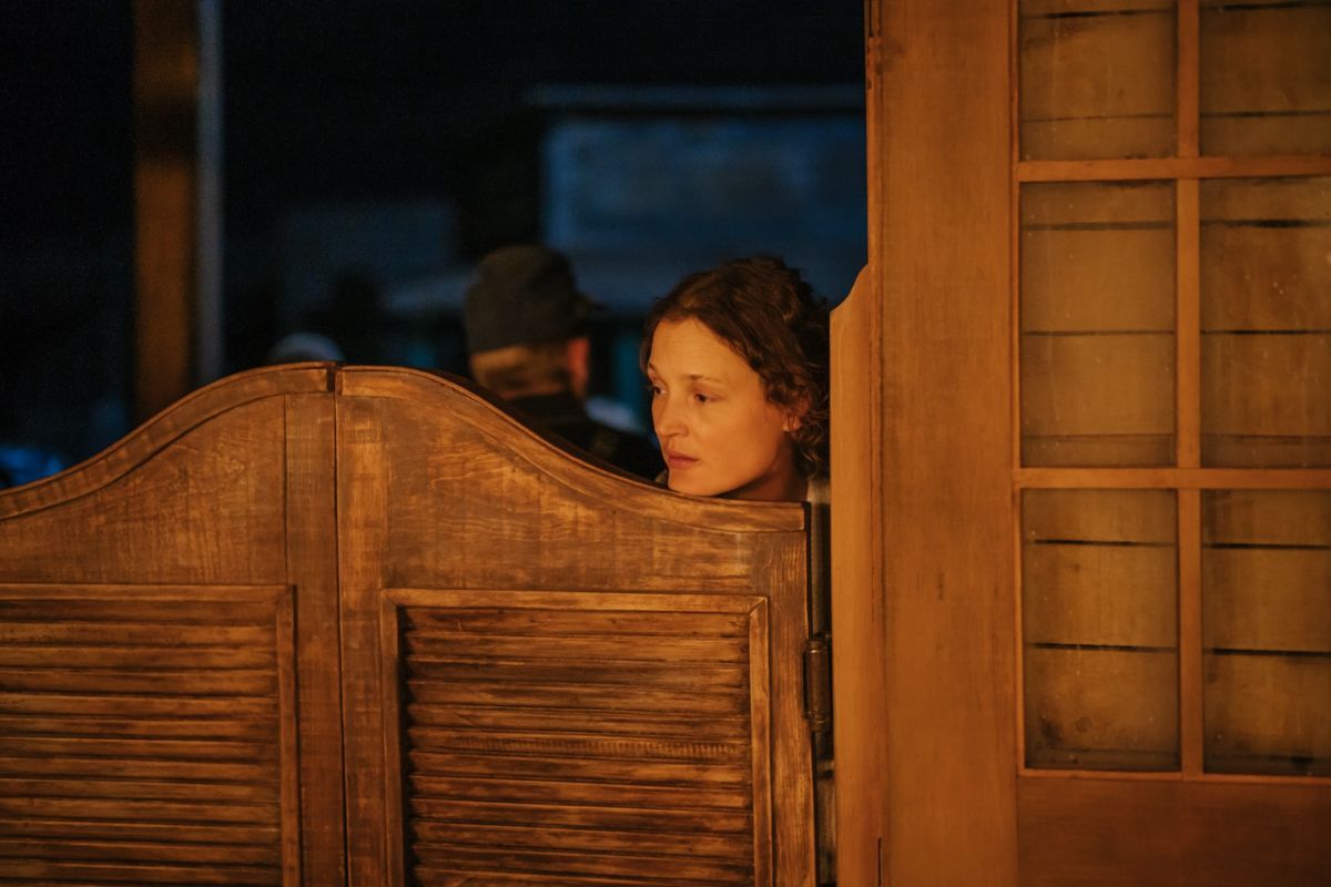 Crítica de "Hasta el fin del mundo": Viggo Mortensen escribe, dirige y protagoniza un western moderno