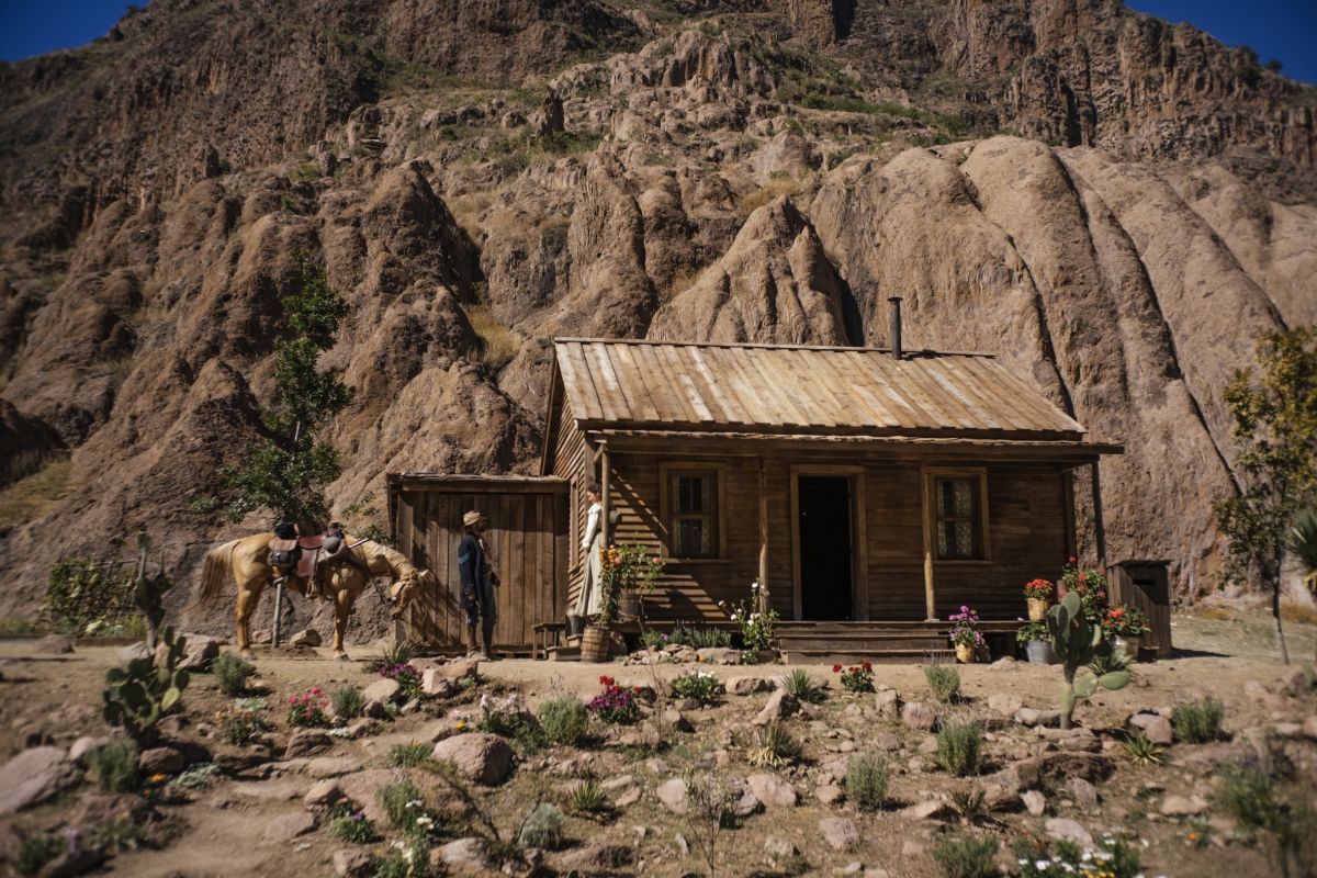 Crítica de "Hasta el fin del mundo": Viggo Mortensen escribe, dirige y protagoniza un western moderno