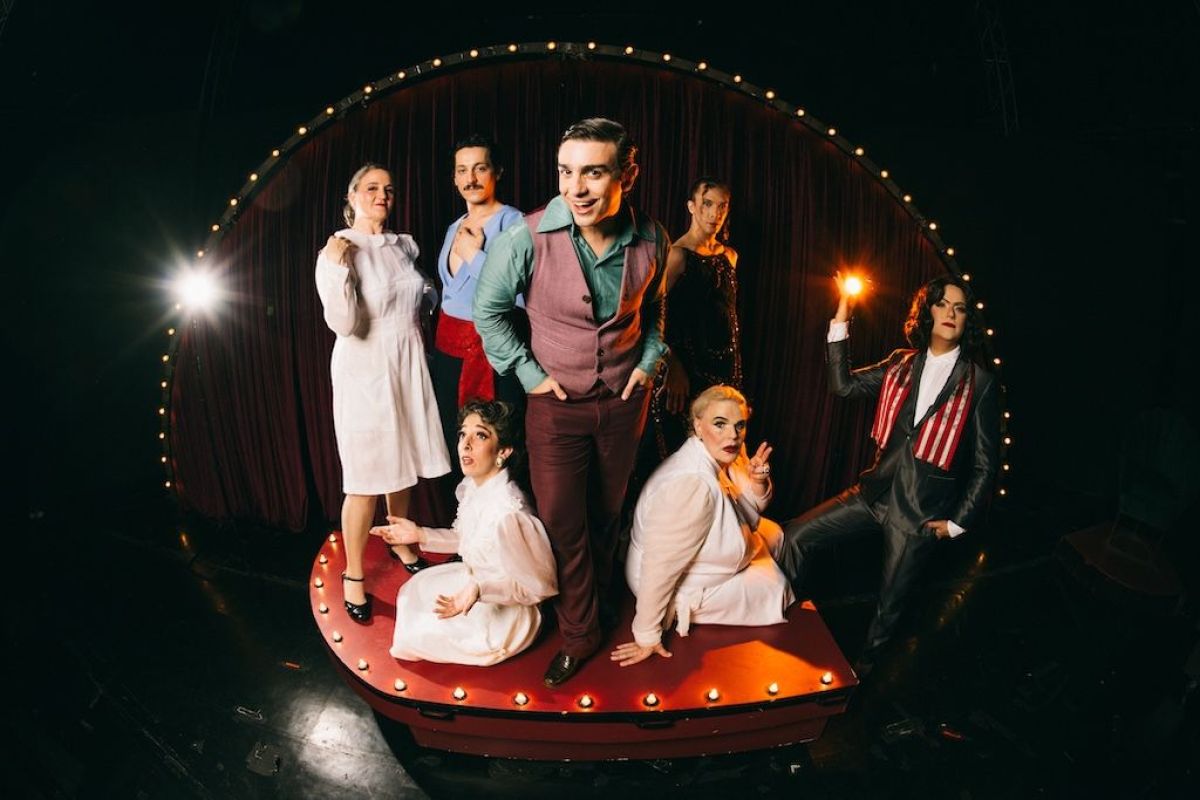 Crítica de "Paquito (La cabeza contra el suelo)": El regreso de Paco Jaumandreu entre historias y fantasmas