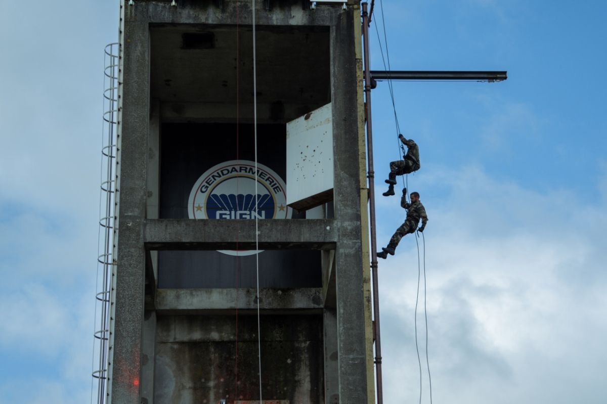 Crítica de "Ad Vitam": Thriller de acción e intriga con Guillaume Canet enfrentando las sombras del pasado