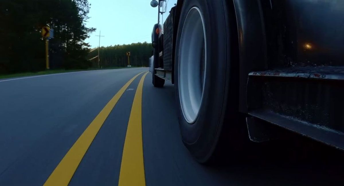 Crítica de "Blindado: Sin salida": Jason Patric y Sylvester Stallone en un atraco fallido