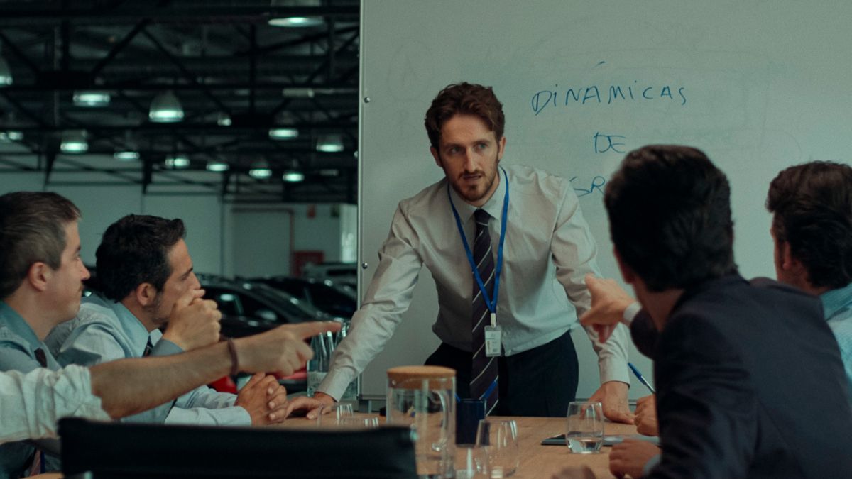 Crítica de "A muerte": Dani de la Orden entre el humor negro y el peso de la enfermedad