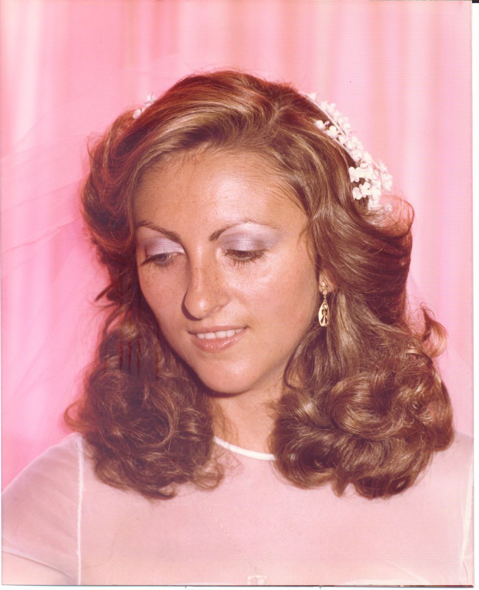 Crítica de "Las novias del sur": Elena López Riera entre rituales y mandatos