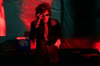 Bunbury vuelve con nueva música y un tour que recorrerá nueve países