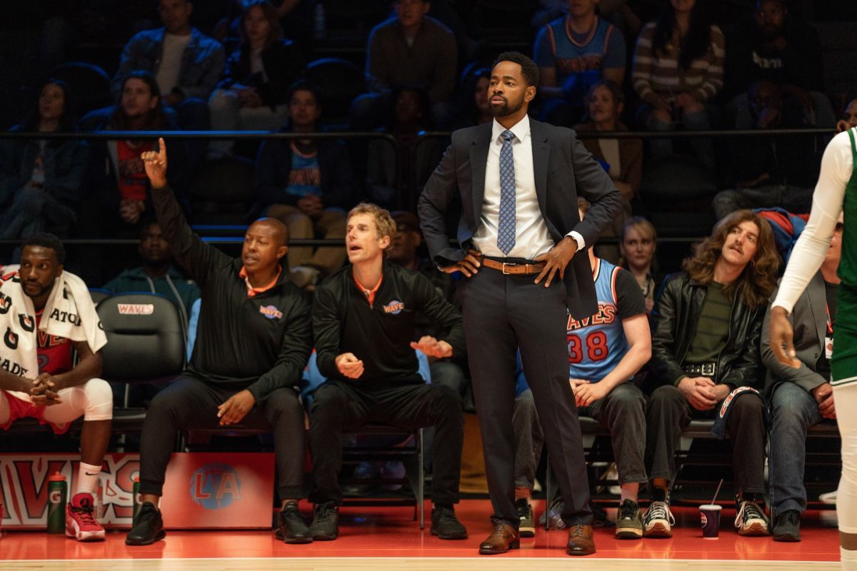 Crítica de “Una nueva jugada (Running Point)”: Kate Hudson en una comedia deportiva en clave feminista