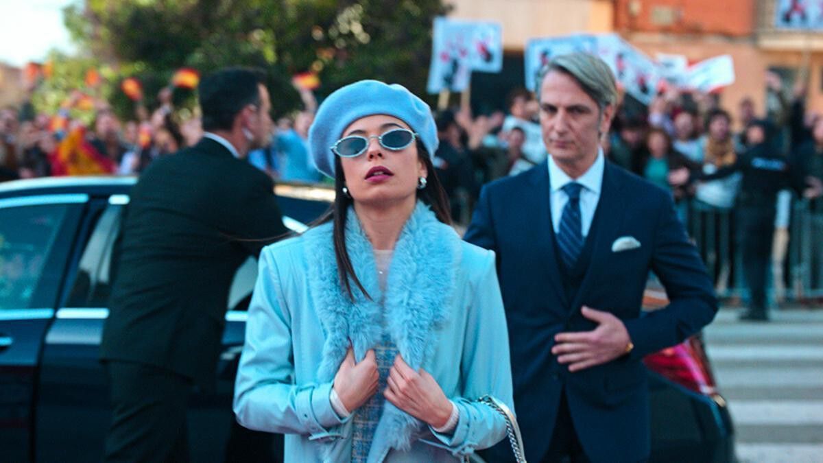 Crítica de "Su Majestad": Una sátira mordaz que desmonta la monarquía española a carcajadas