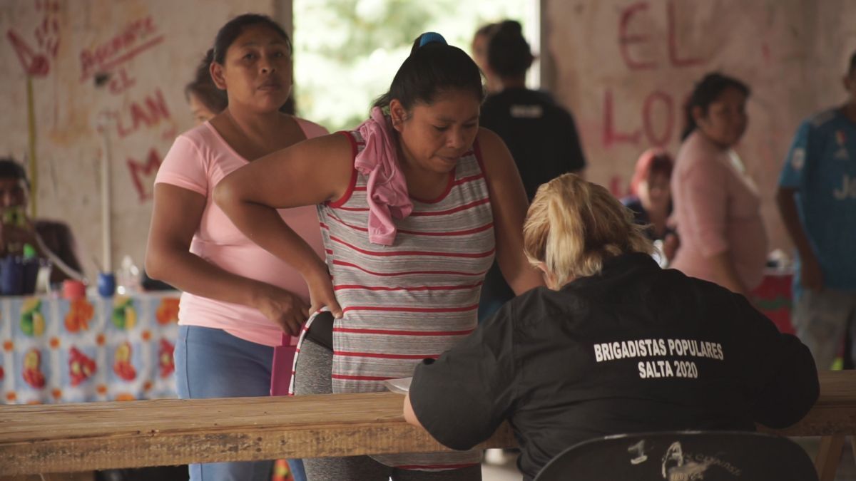 Crítica de "Las brigadistas": Un documental que denuncia el genocidio silencioso en el norte argentino