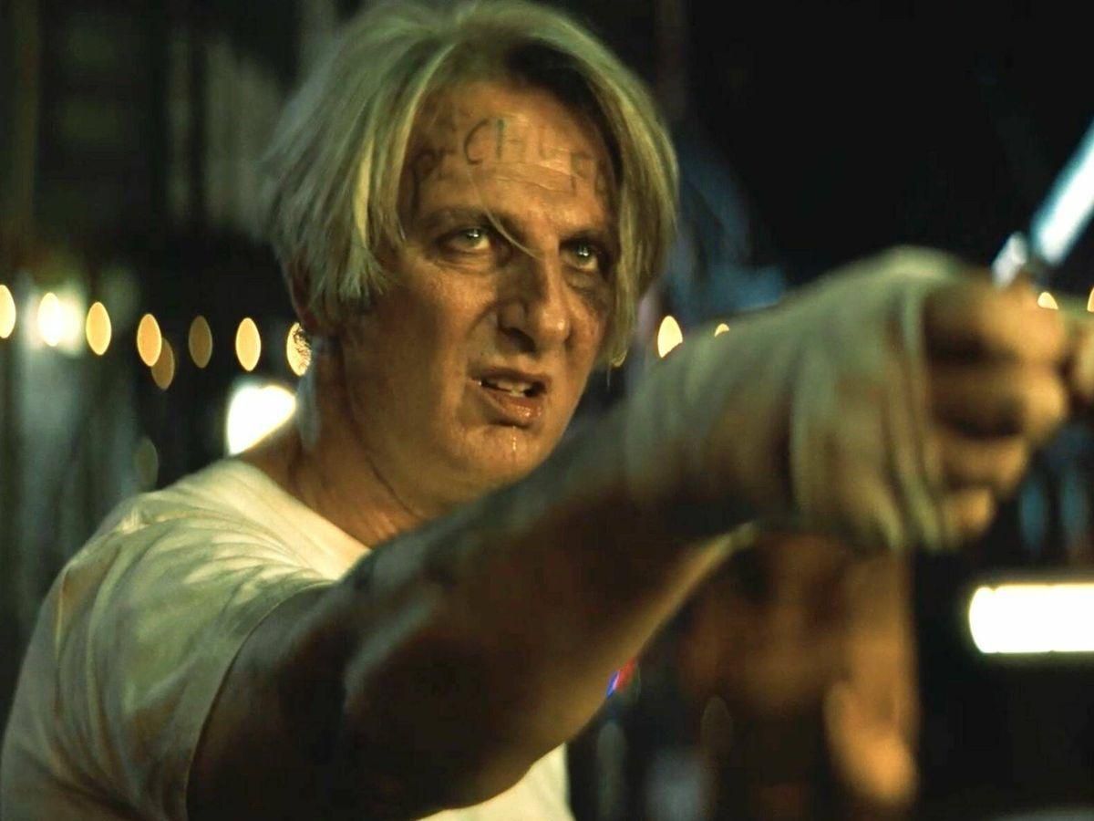 Crítica de "Moscas": Ernesto Alterio en un thriller despiadado sobre poder y venganza