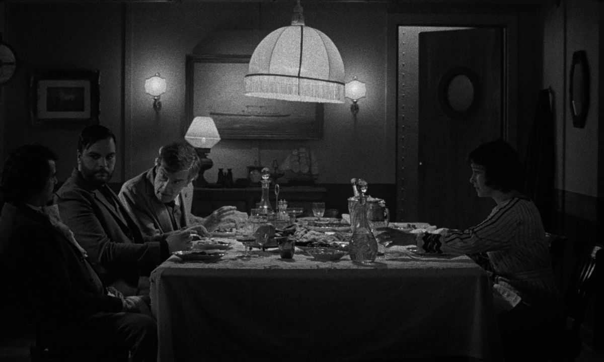 Crítica de "Grand Tour": El cine como geografía del deseo