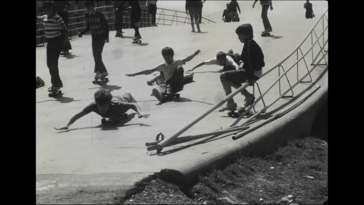 Crítica de "LS83": Memoria y archivo en la reconstrucción de una época