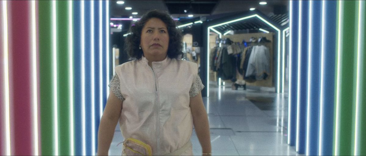 Crítica de “Todas las fuerzas”: Luciana Piantanida y un viaje fantástico con ojos migrantes