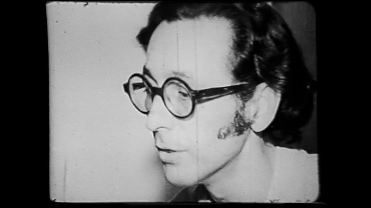 Crítica de "Otras formas": Florencia HANA Ciliberti documenta el cruce entre artistas visuales y música 