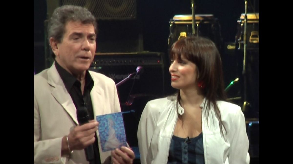 Crítica de "Otras formas": Florencia HANA Ciliberti documenta el cruce entre artistas visuales y música 