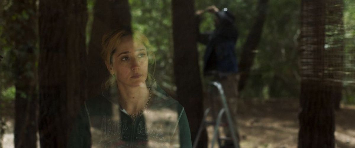 Crítica de "Nancy": Camila Peralta es la chica que todo lo limpia