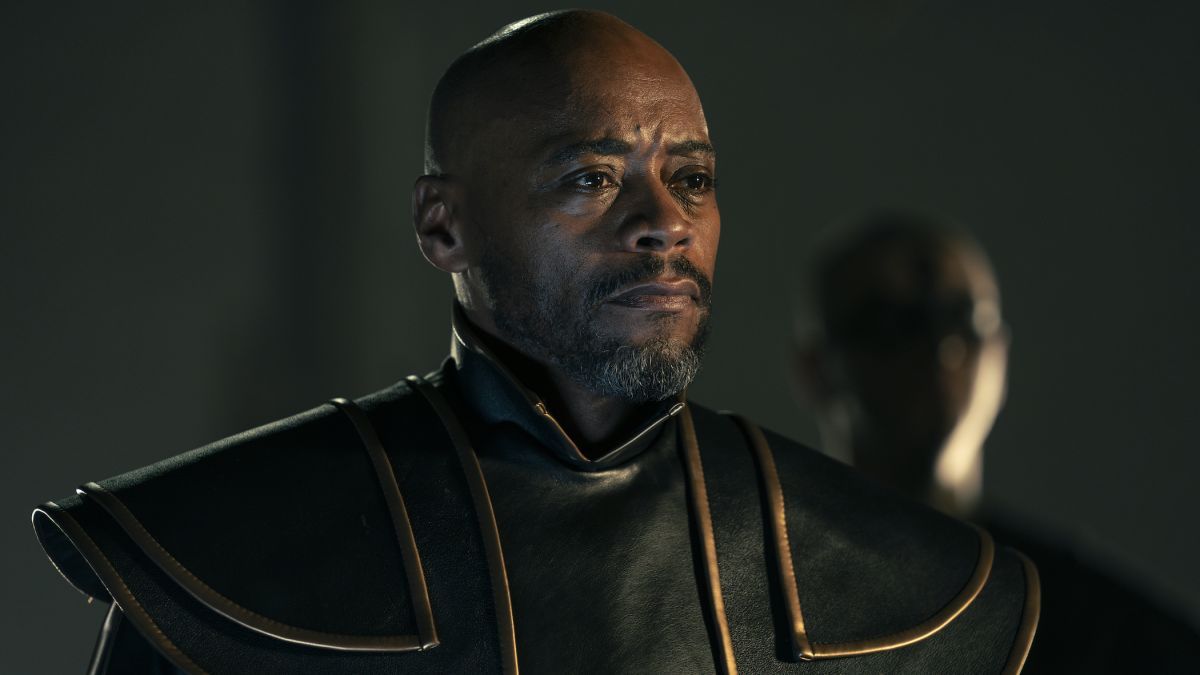 Crítica de “Tierras perdidas”: Milla Jovovich y Dave Bautista en un western postapocaliptico