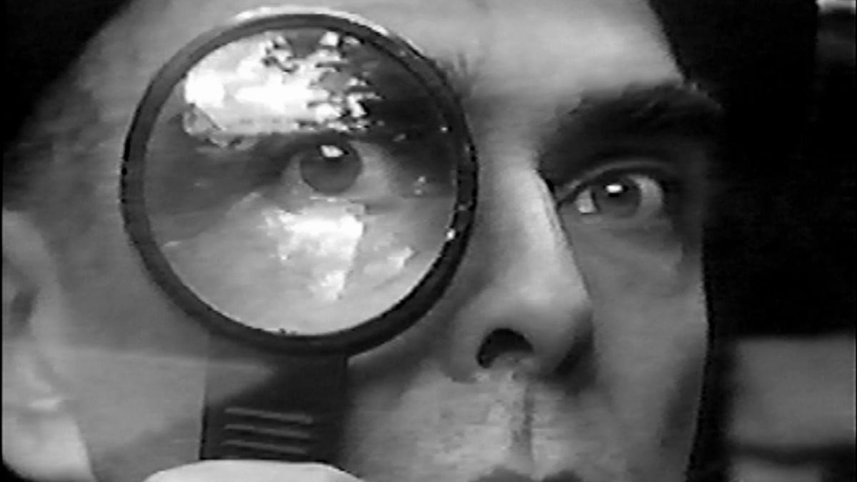 Crítica de "El cisne equivocado": Bernardo Kehoe y el arte de reinventarse tras la exclusión