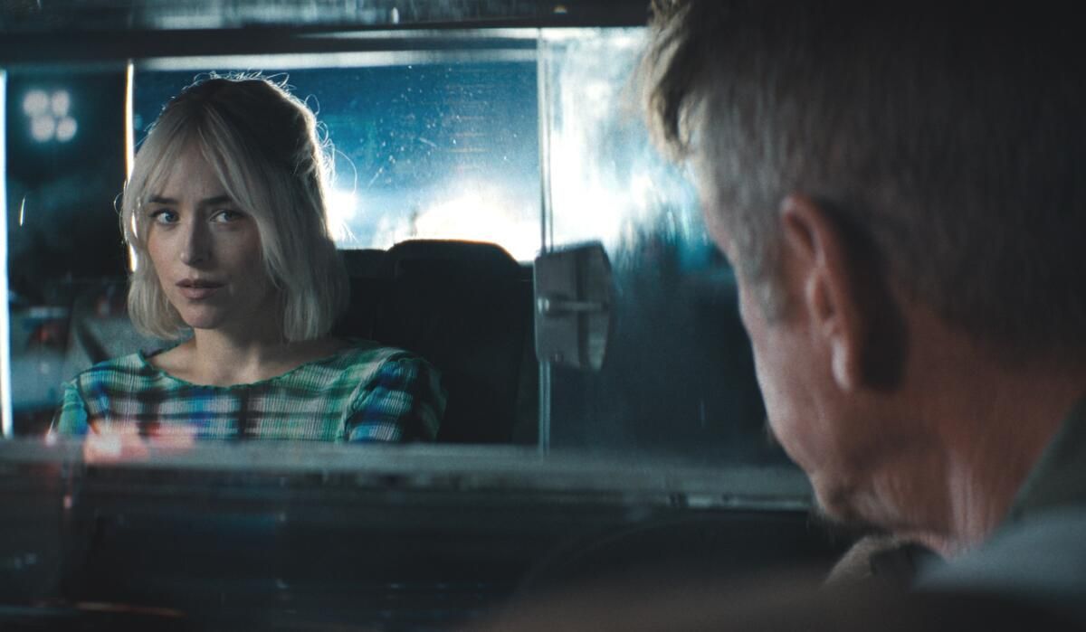 Crítica de “Papi (Daddio)”: Dakota Johnson y Sean Penn en un viaje aleccionador 