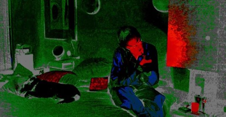 Crítica de “It's not me (C'est pas moi)”: El ensayo síntesis de Leos Carax