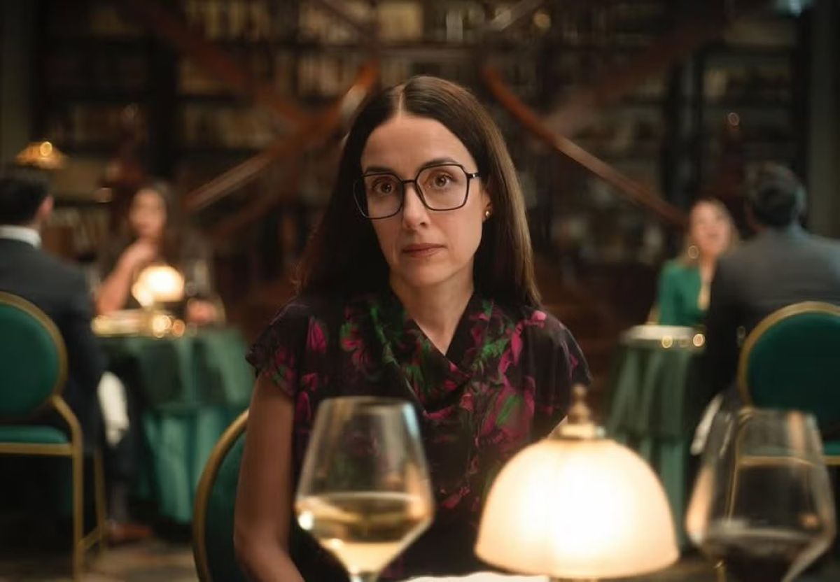 Crítica de "Serpientes y escaleras": La nueva serie de Manolo Caro que lleva la corrupción al recreo