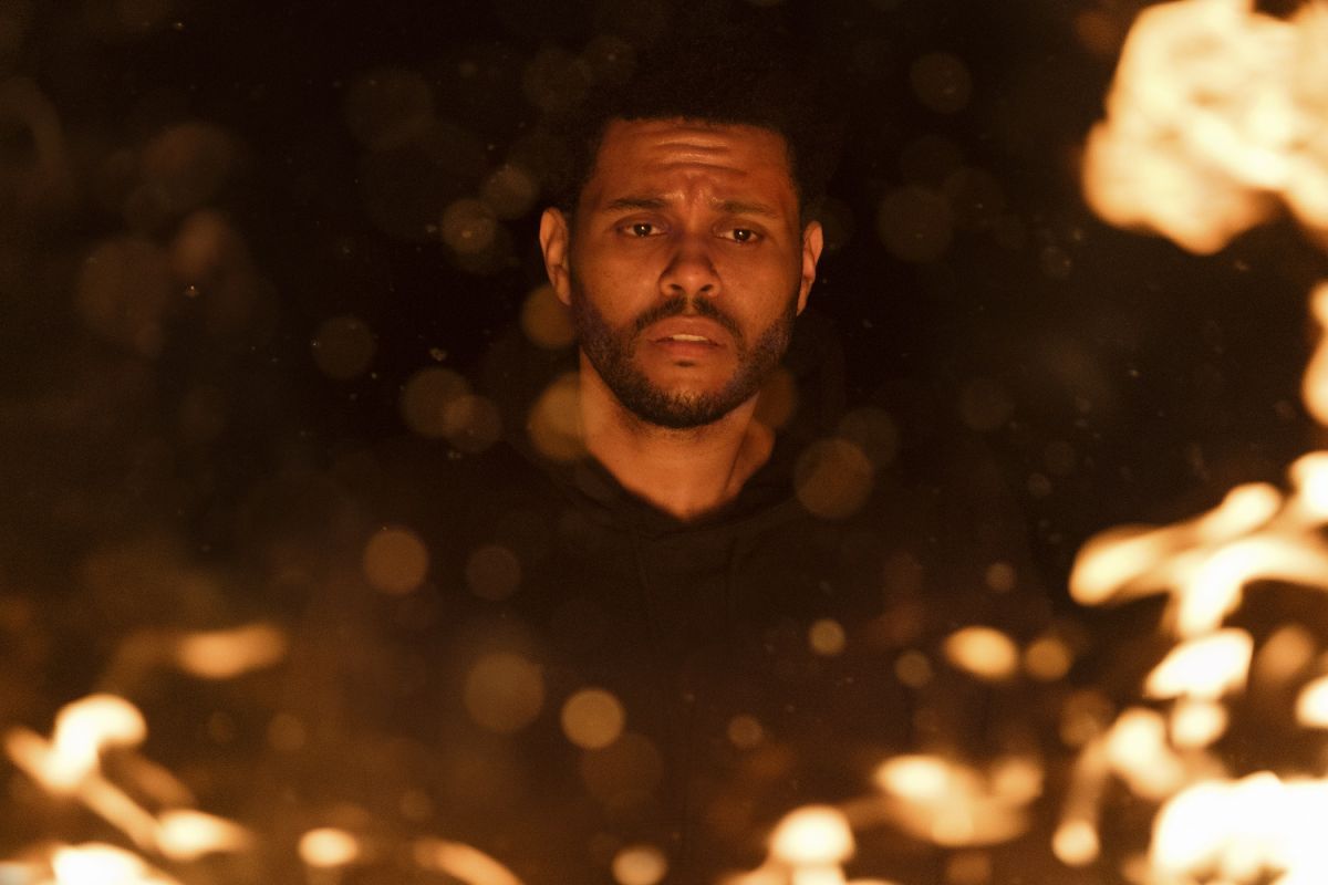 Crítica de "Hurry Up Tomorrow: Más allá de los reflectores": The Weeknd entre su narcisismo y su álbum conceptual