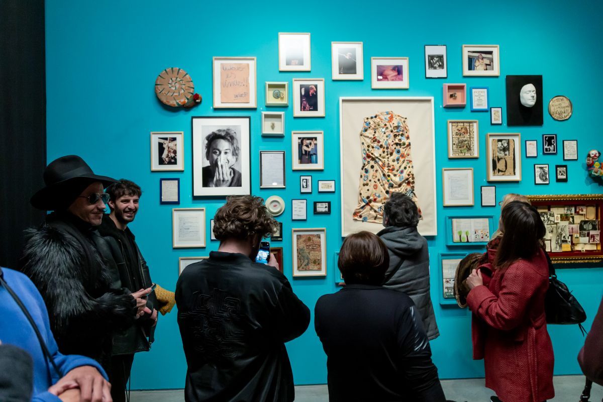 "Esto es teatro": una exposición en el Museo Moderno sobre la escena experimental argentina