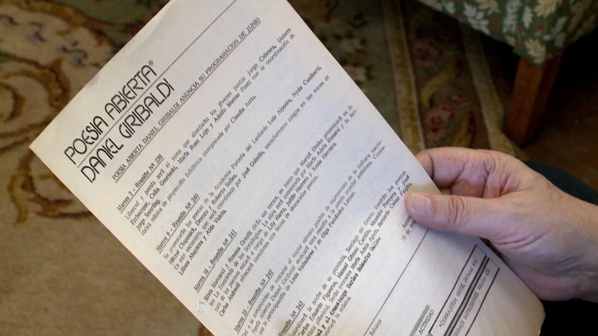 Crítica de “Poesía abierta, rebeldía y libertad”: La resistencia cultural a través de la palabra