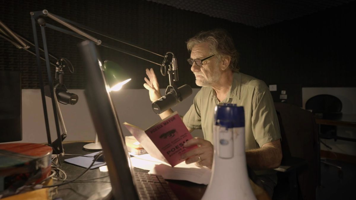 Crítica de “Poesía abierta, rebeldía y libertad”: La resistencia cultural a través de la palabra