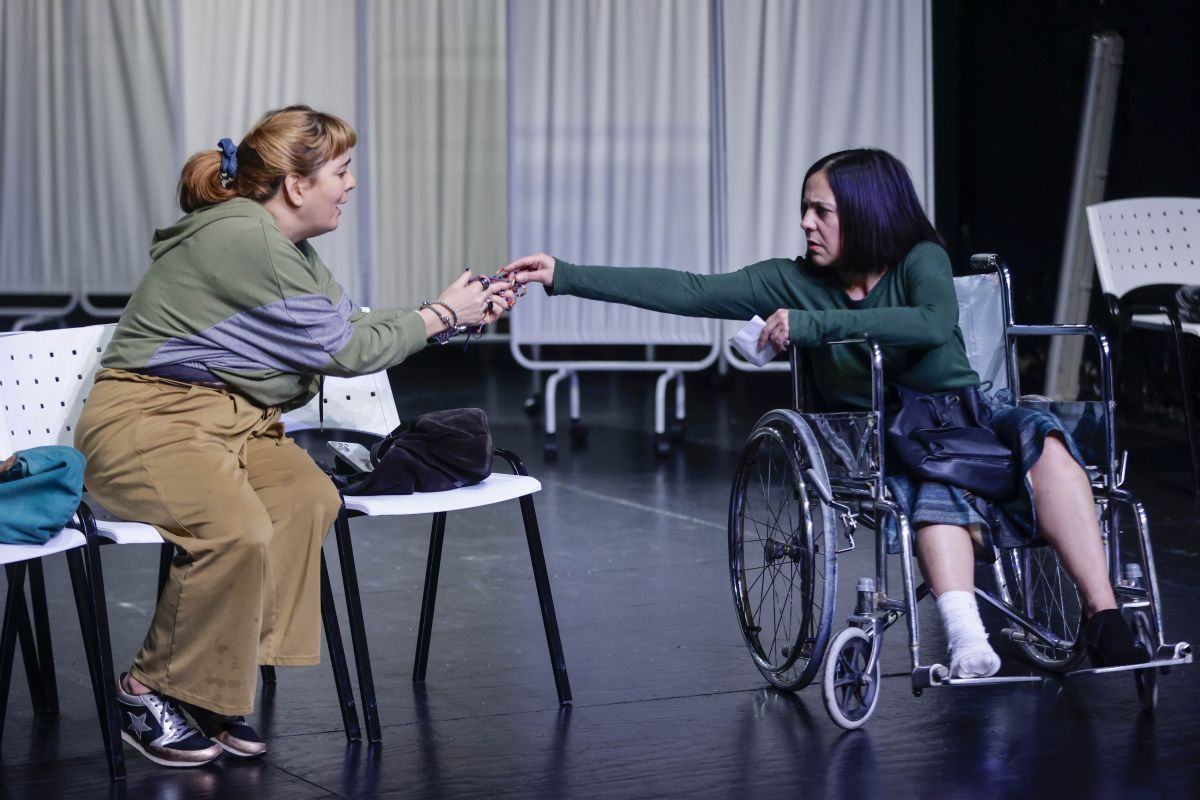 Crítica de "El fondo de la escena": Donde empieza el teatro y termina la vida