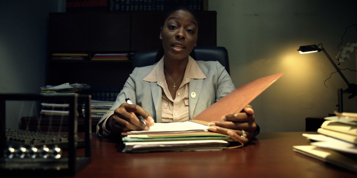 Crítica de "BitterSweet": Steven Martini en una comedia sobre la burocracia estatal y el autismo