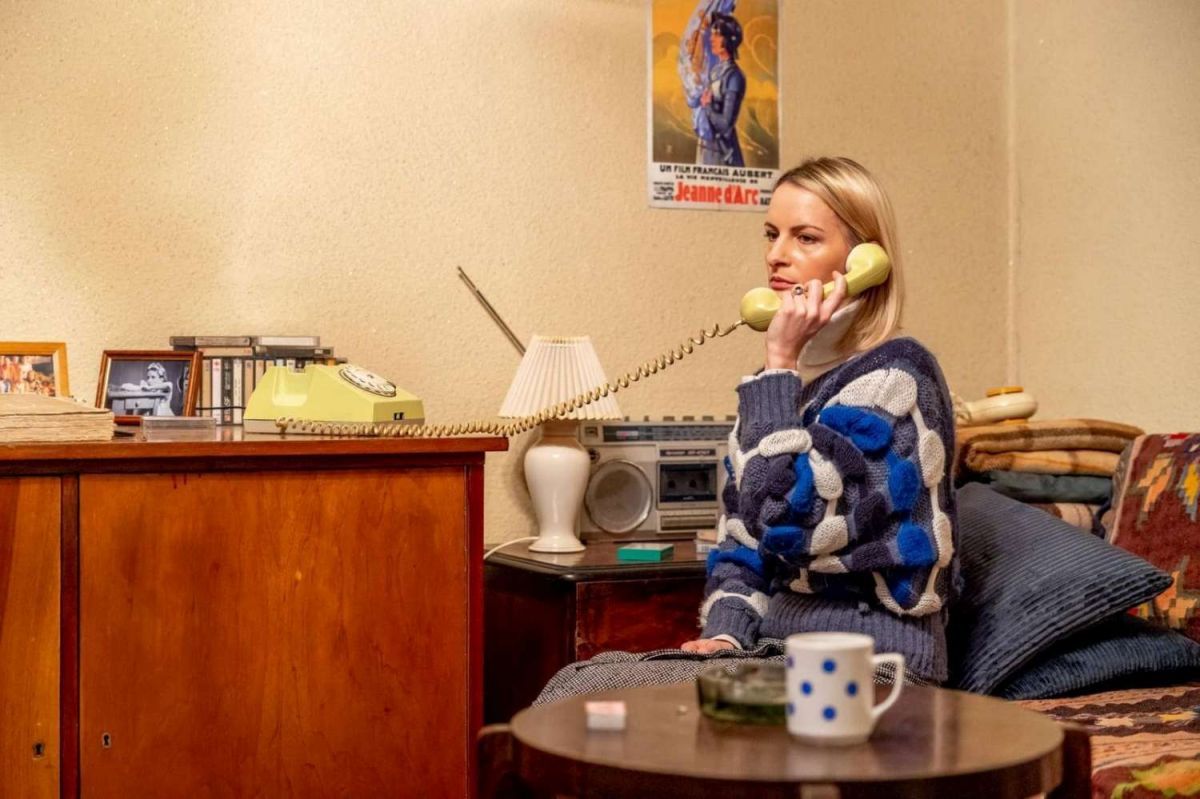 Crítica de “El año nuevo que nunca llegó”: El cine rumano y el fin de una era