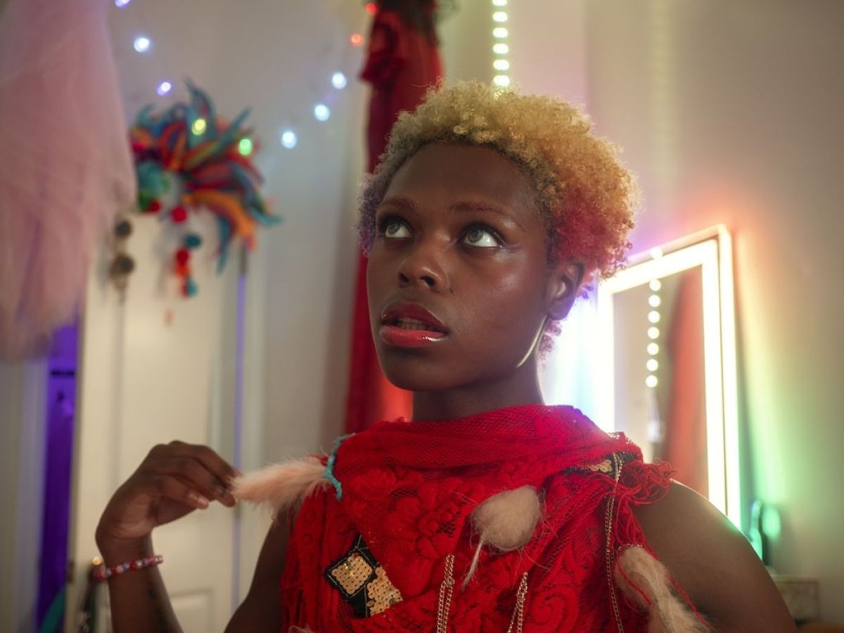 Crítica de "Alphabet Soup": Shannon Alexander y la realidad queer sin filtro