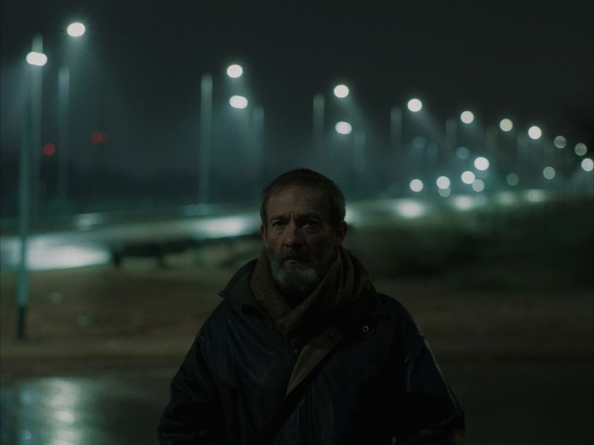 Crítica de "Después, la niebla": Martín Sappia y el andar como memoria