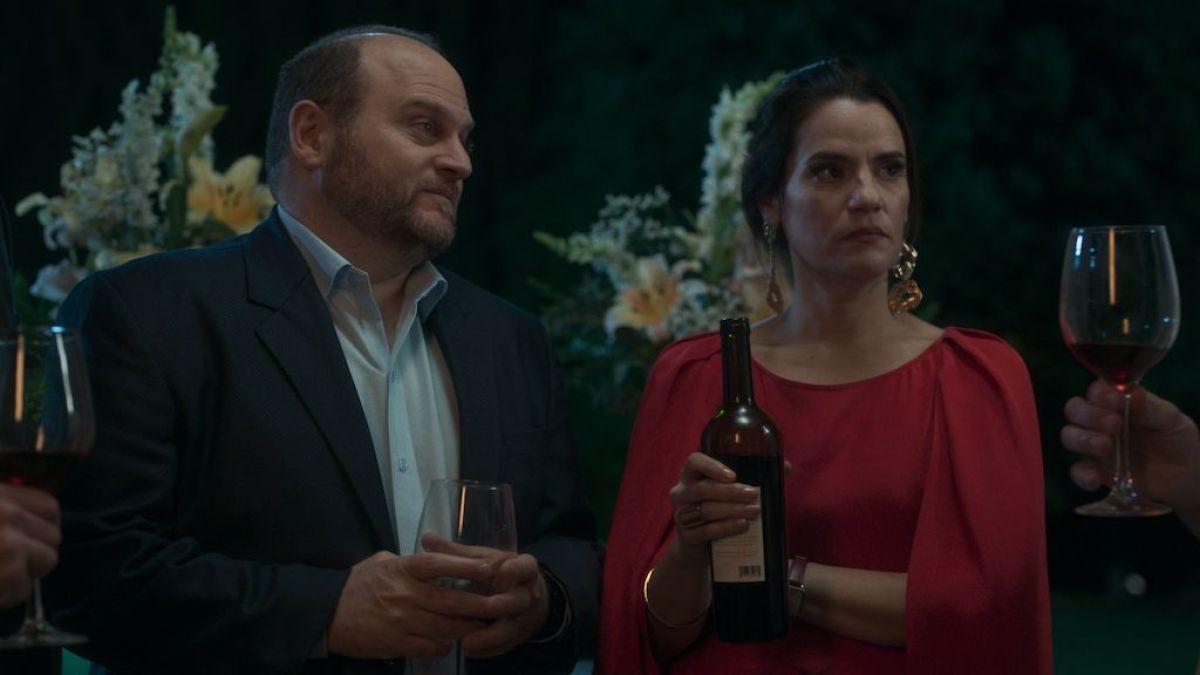 Crítica de "Viudas negras": Pichot y Gamboa reformulan la comedia argentina con crimen, feminismo y sarcasmo político