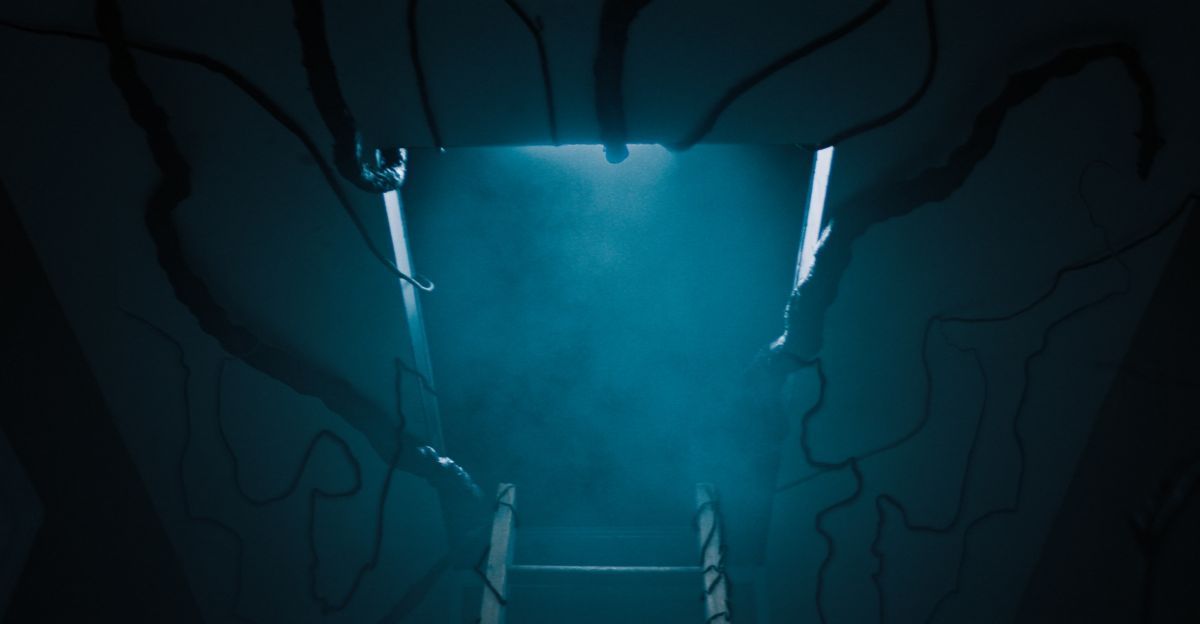 Crítica de “Criatura Voraz”: Ashley Greene y Ellie O'Brien son madre e hija endemoniadas