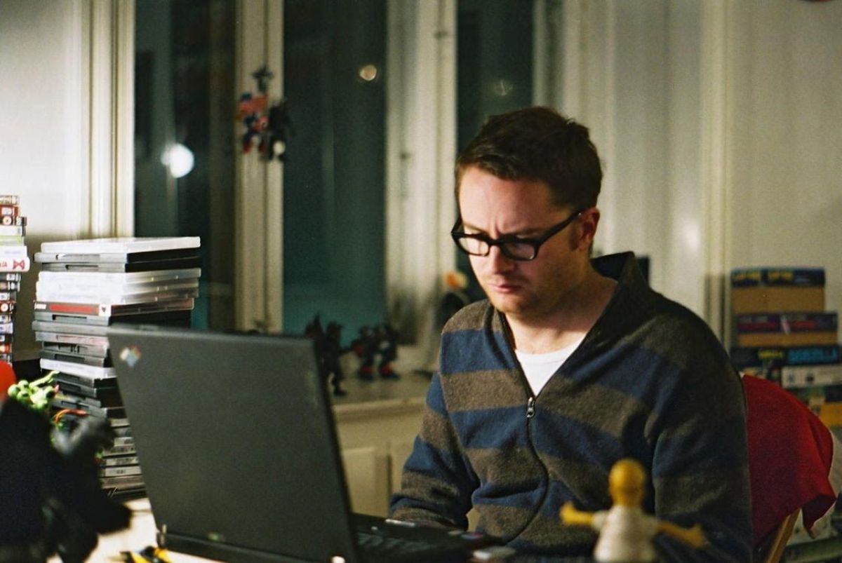 Comedias incómodas, thrillers viscerales y coming-of-age poéticos: todo lo nuevo que llega a MUBI en julio