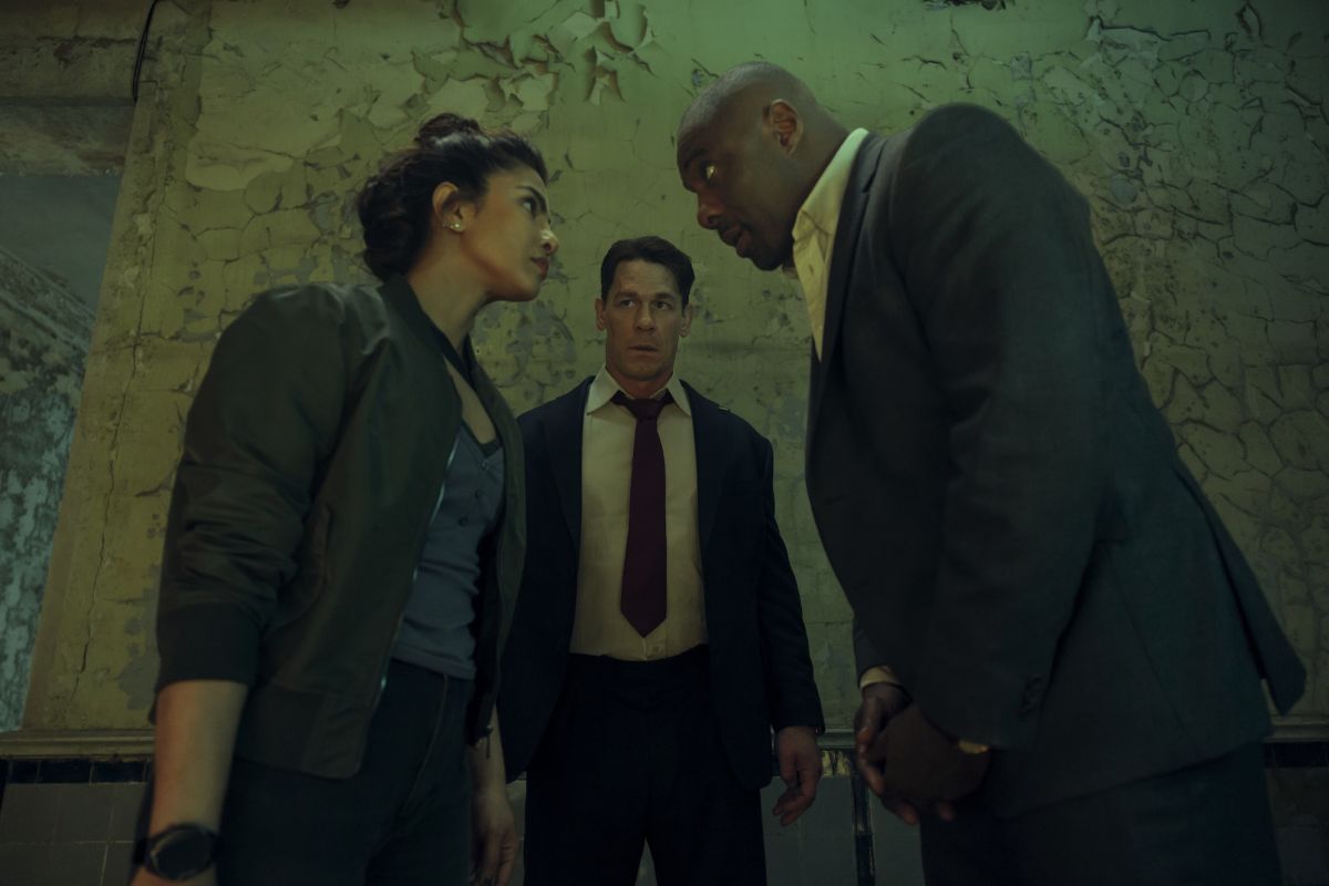 Crítica de “Jefes de Estado”: Idris Elba y John Cena en una buddy movie de presidentes