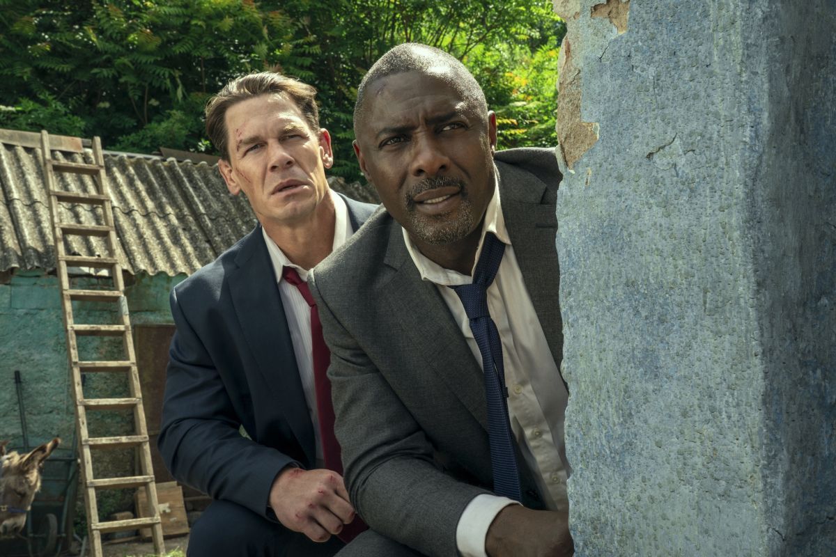 Crítica de “Jefes de Estado”: Idris Elba y John Cena en una buddy movie de presidentes