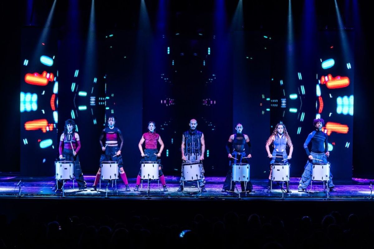 Crítica de "Currents": Mayumana y la música que se ve