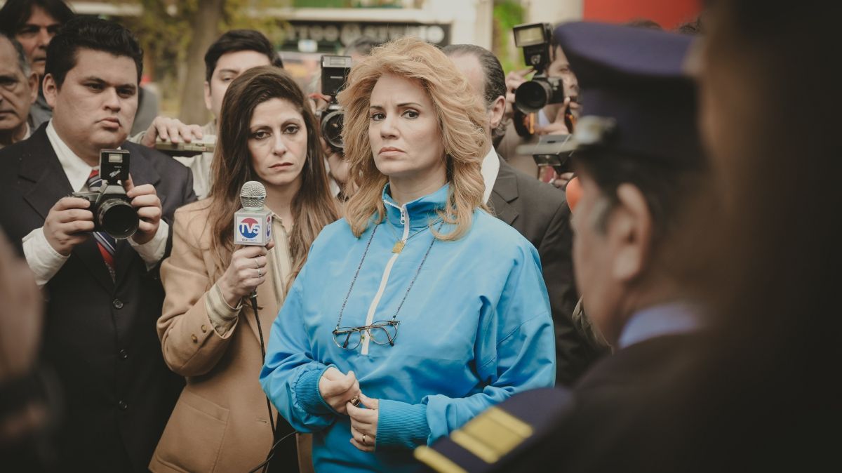 Crítica de “Menem”: Leonardo Sbaraglia en la serie sobre el presidente de la debacle