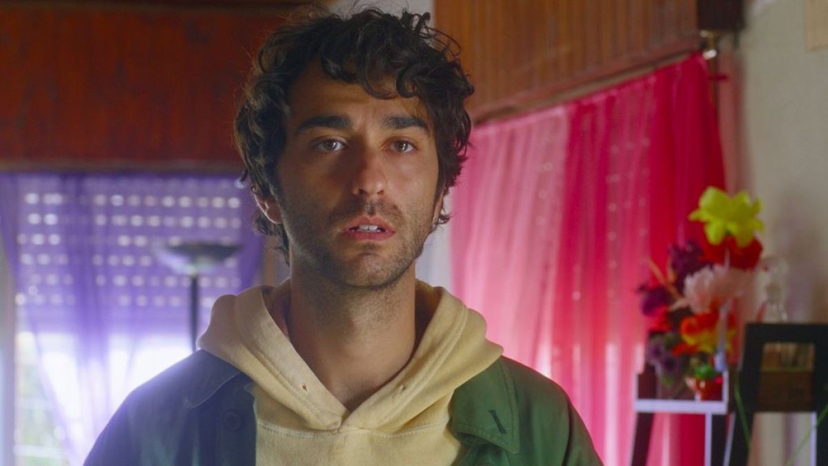 Crítica de "Magic Farm": Amalia Ulman y una sátira sobre el error y el desvío