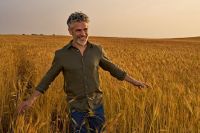 Leonardo Sbaraglia debuta en el teatro español con "Los días perfectos"