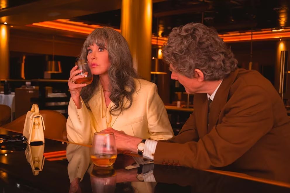 Crítica de "Sol negro": drama psicológico y culebrón moderno con el regreso de Isabelle Adjani